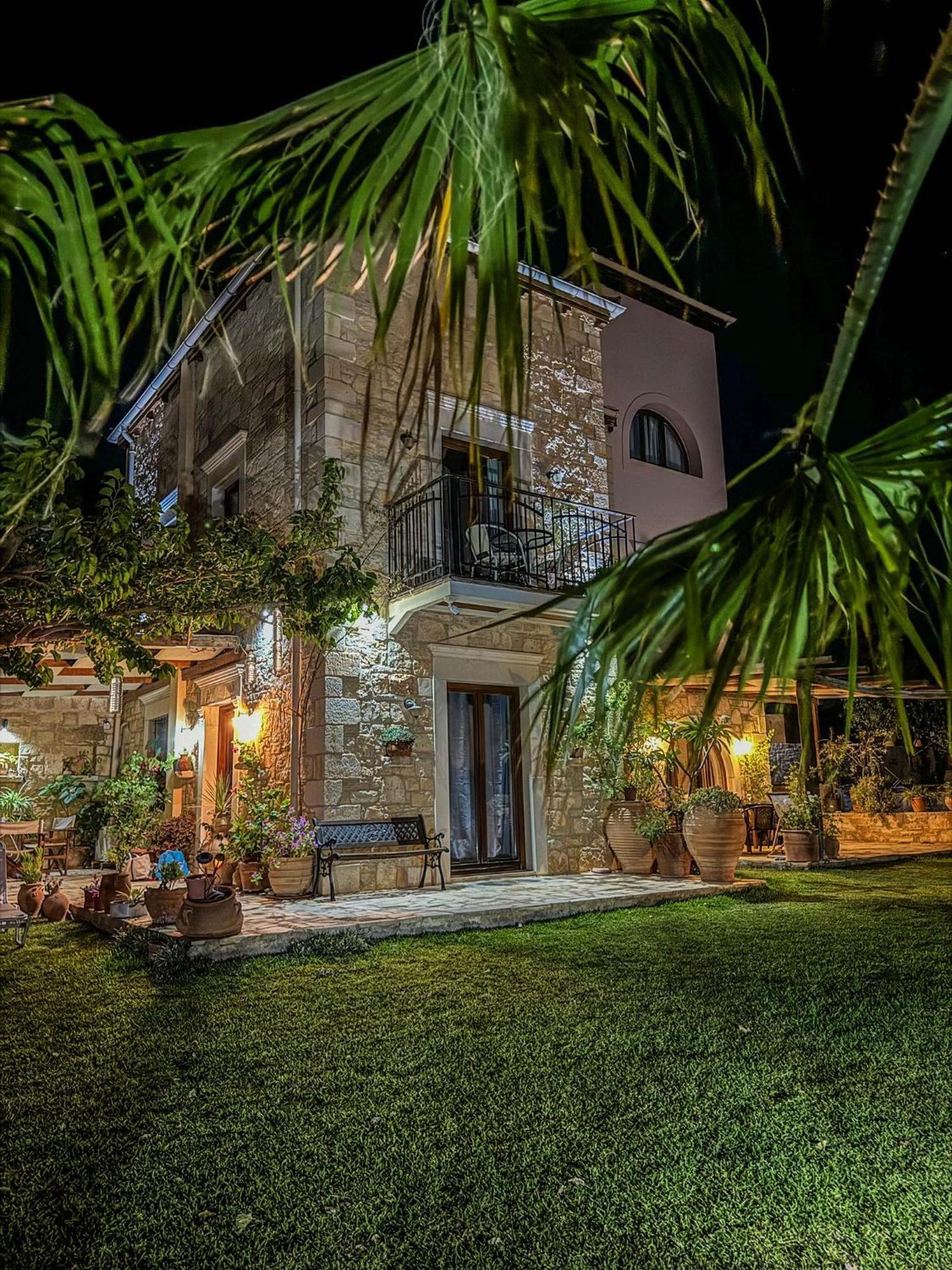 Kritamos Villa & Apartments Kamilari Bagian luar foto